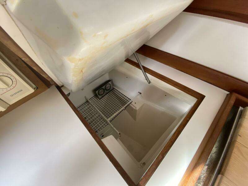 Ruby 30ft Catalina Yacht For Sale