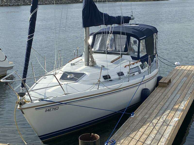 Ruby 30ft Catalina Yacht For Sale