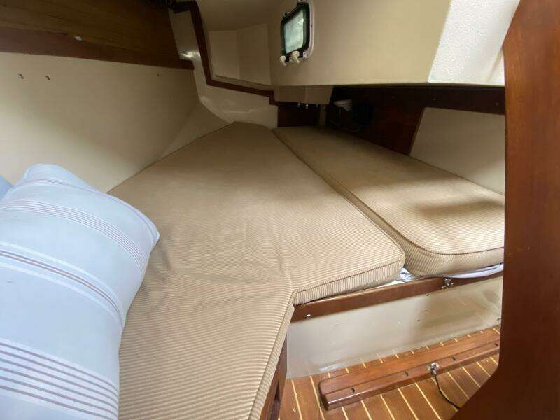 Ruby 30ft Catalina Yacht For Sale