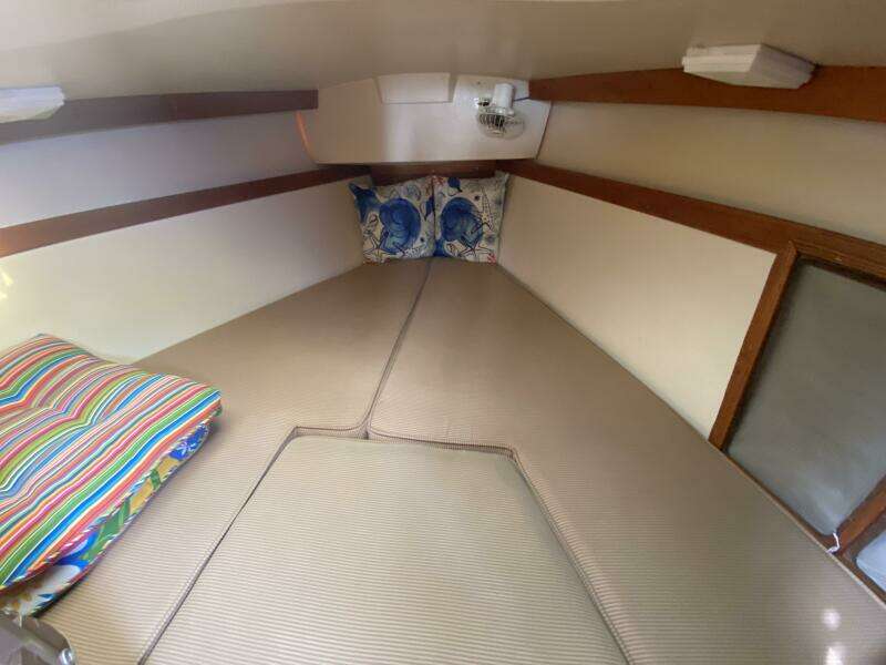 Ruby 30ft Catalina Yacht For Sale