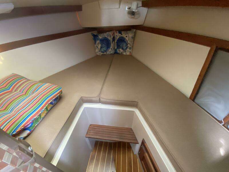 Ruby 30ft Catalina Yacht For Sale
