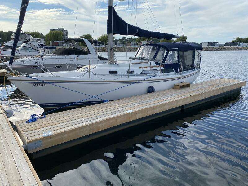 Ruby 30ft Catalina Yacht For Sale