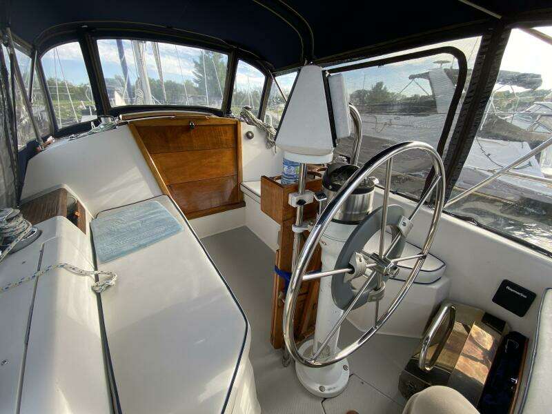 Ruby 30ft Catalina Yacht For Sale