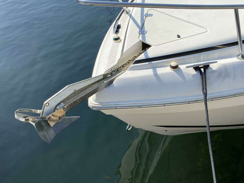 25ft Rinker Yacht For Sale