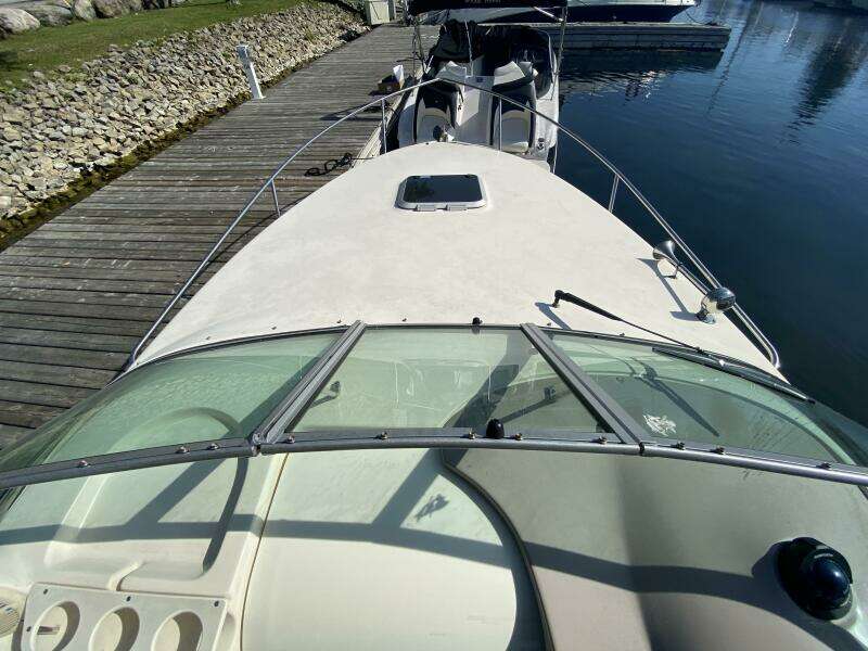 25ft Rinker Yacht For Sale