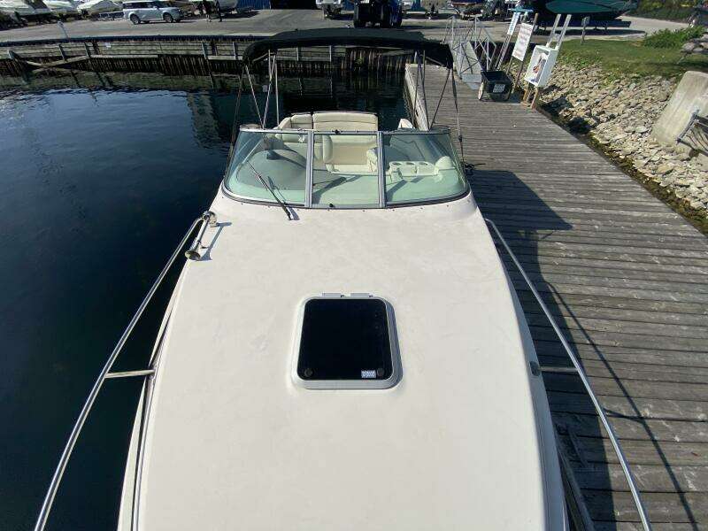 25ft Rinker Yacht For Sale