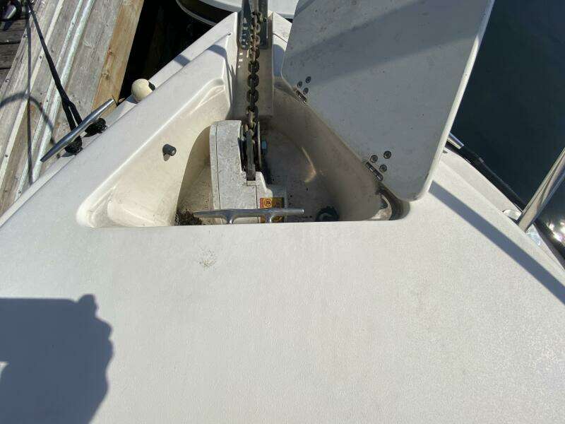 25ft Rinker Yacht For Sale
