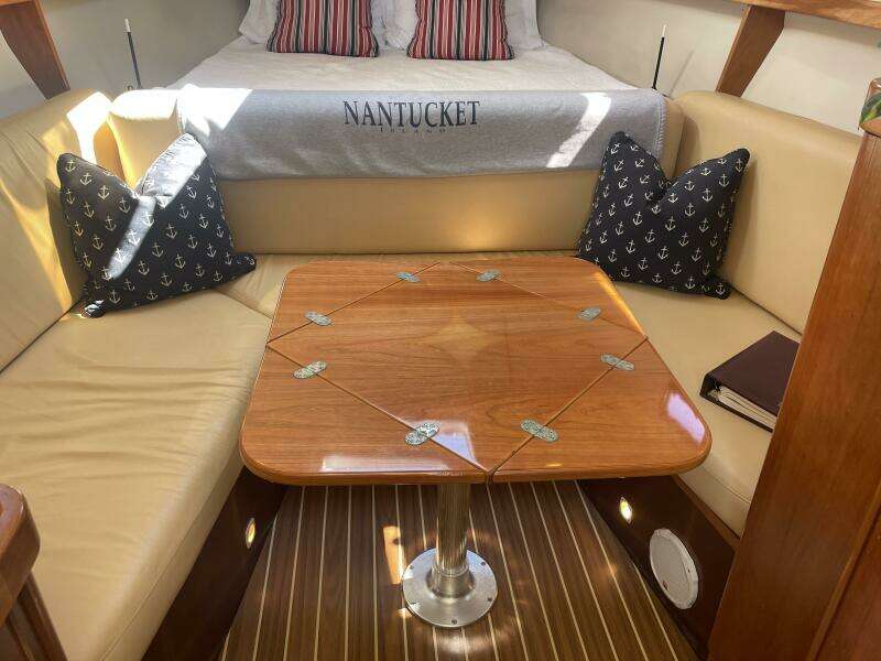 Summer Wine 30ft Mainship Yacht For Sale