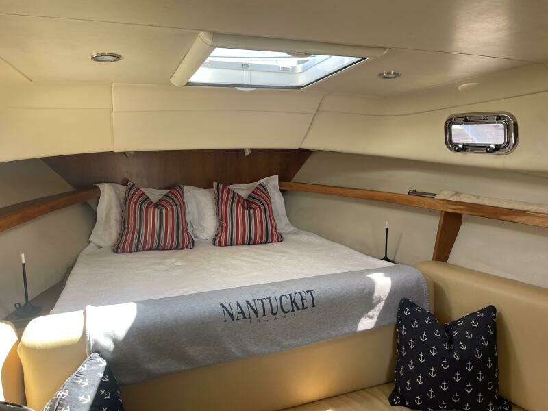 Summer Wine 30ft Mainship Yacht For Sale
