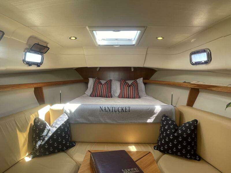 Summer Wine 30ft Mainship Yacht For Sale