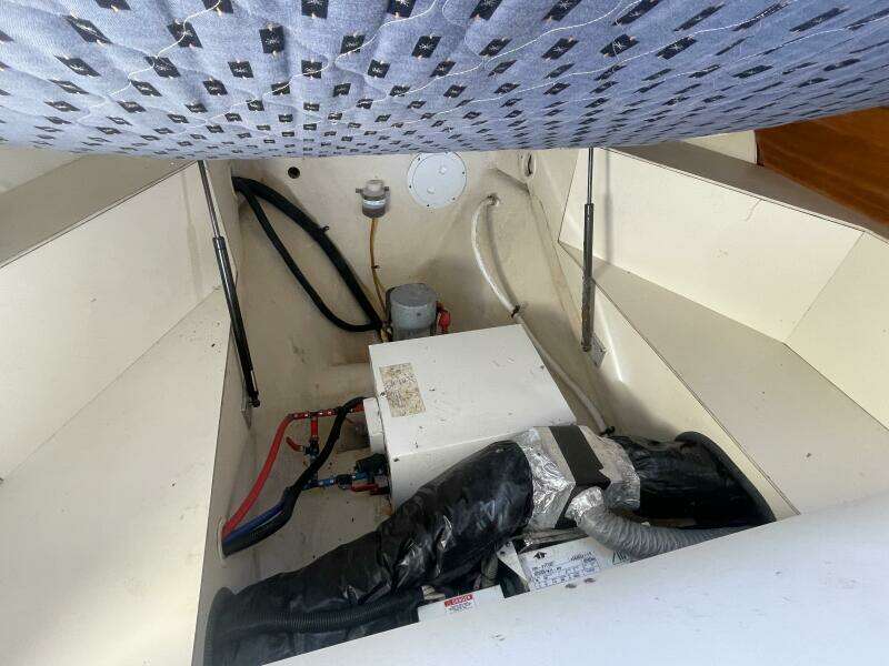Summer Wine 30ft Mainship Yacht For Sale