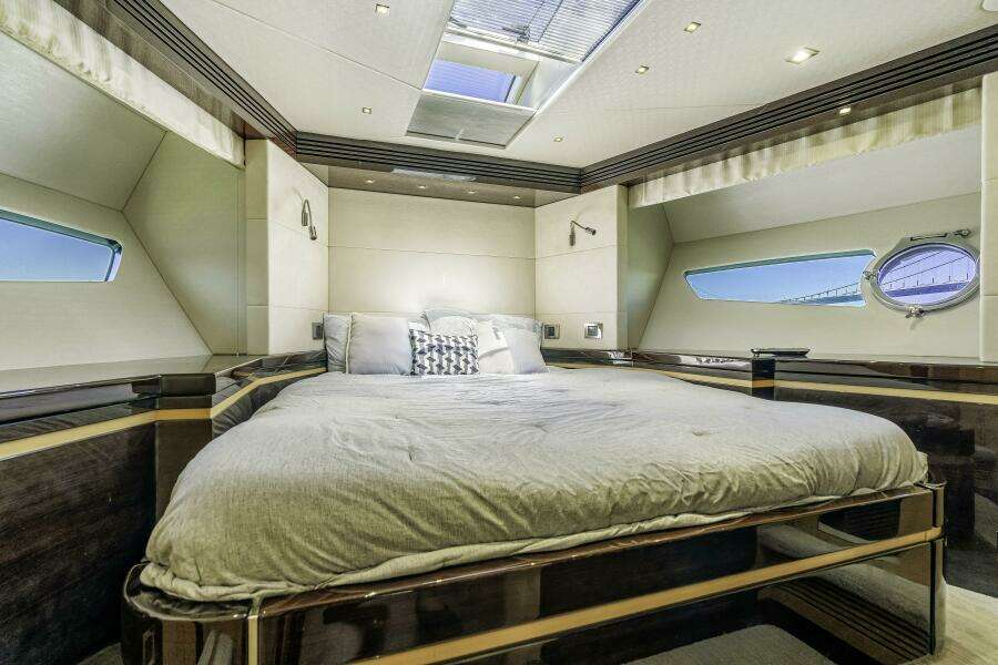 68ft Sunseeker Yacht For Sale