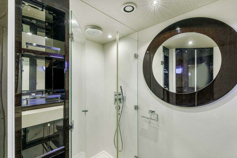 68ft Sunseeker Yacht For Sale