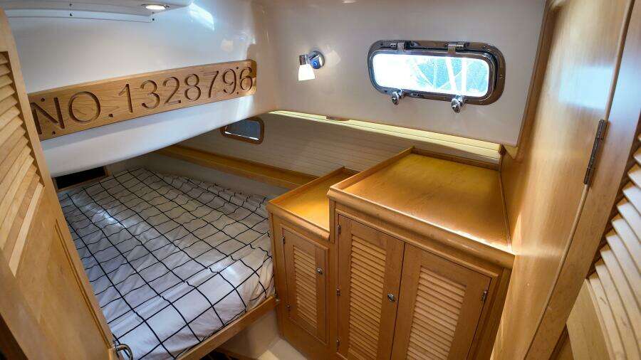 Hawkeye 43ft Island Packet Yacht For Sale