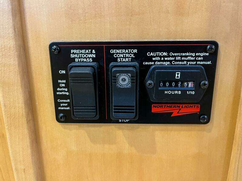 Hawkeye 43ft Island Packet Yacht For Sale