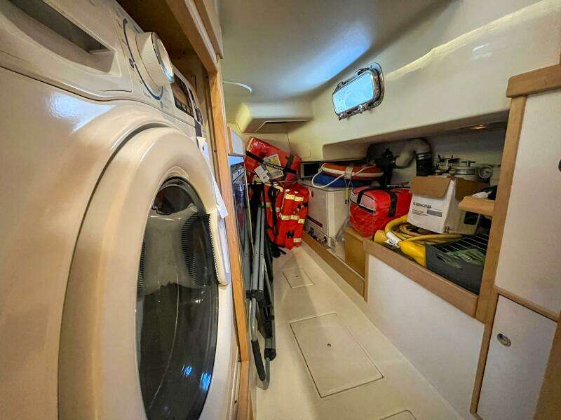 Hawkeye 43ft Island Packet Yacht For Sale