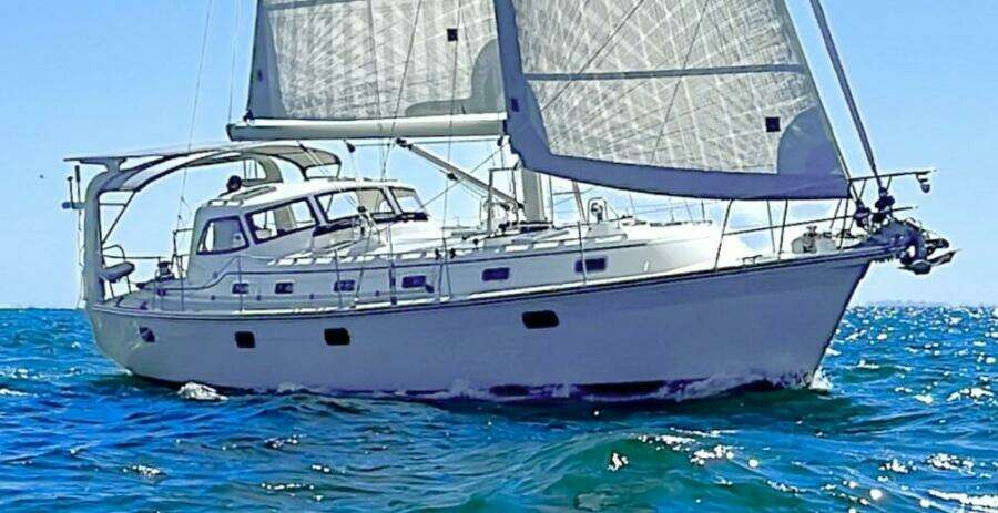 Hawkeye 43ft Island Packet Yacht For Sale