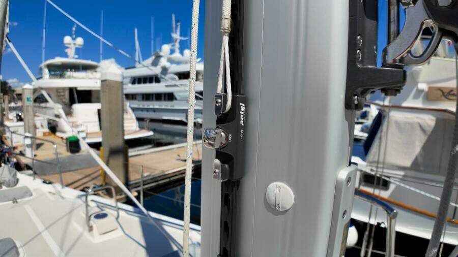 Hawkeye 43ft Island Packet Yacht For Sale