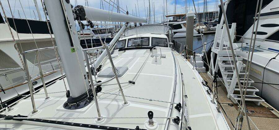 Hawkeye 43ft Island Packet Yacht For Sale