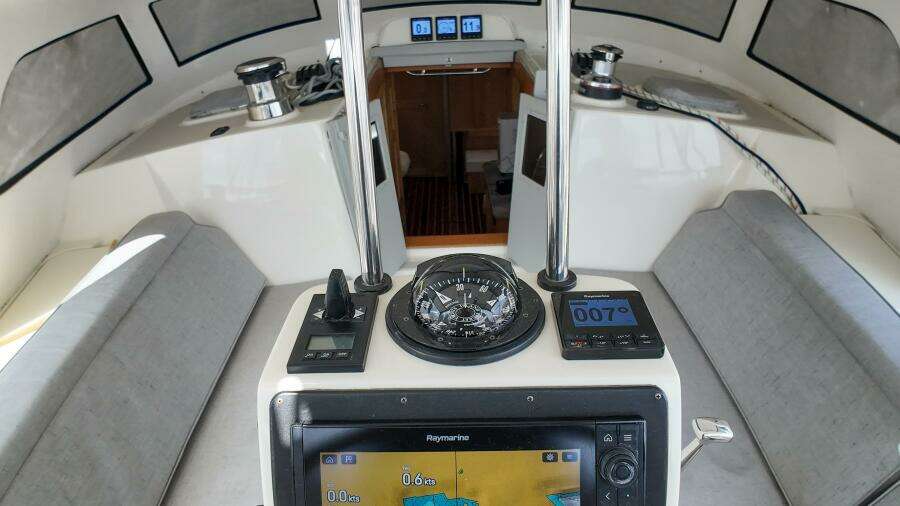 Hawkeye 43ft Island Packet Yacht For Sale