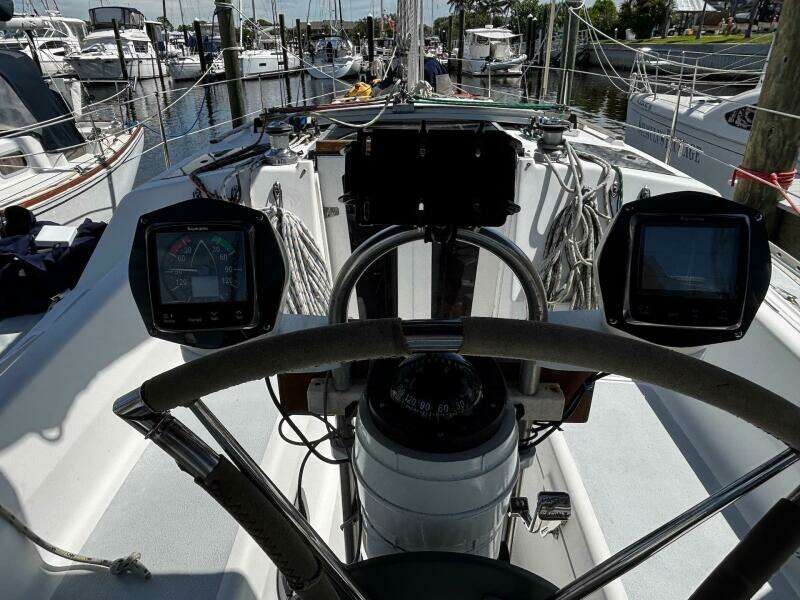 Sky Catcher 34ft Hunter Yacht For Sale
