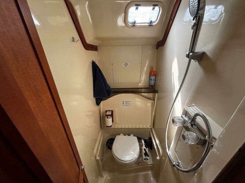 Sky Catcher 34ft Hunter Yacht For Sale