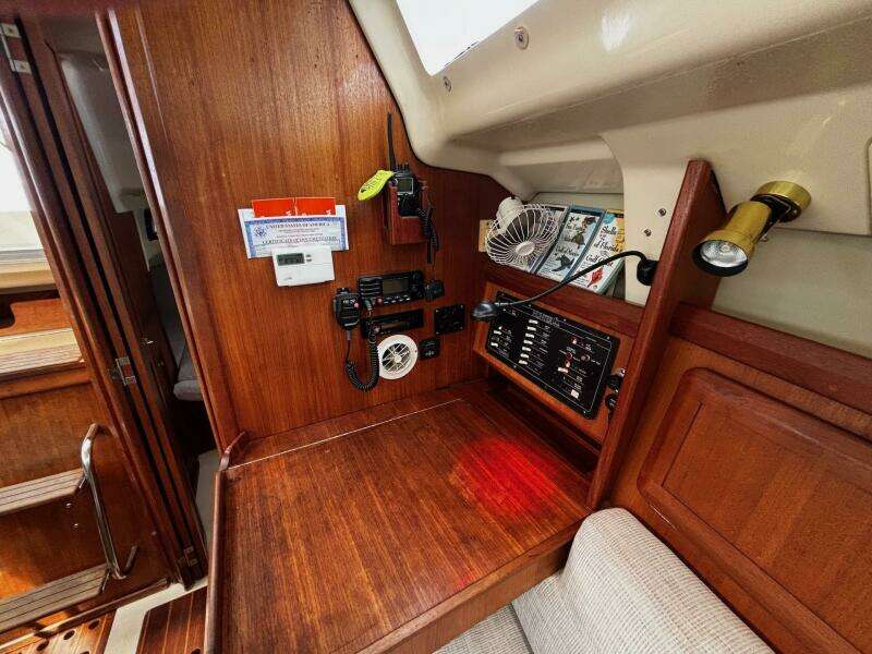 Sky Catcher 34ft Hunter Yacht For Sale