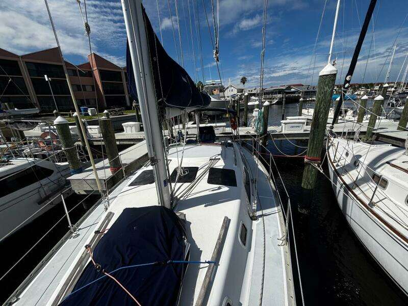 Sky Catcher 34ft Hunter Yacht For Sale