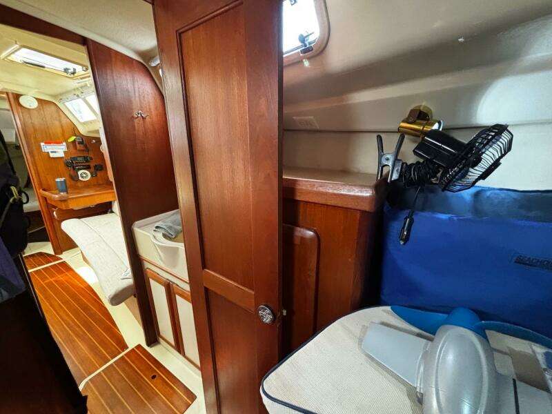 Sky Catcher 34ft Hunter Yacht For Sale
