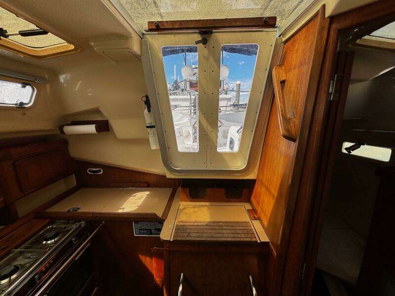 Sky Catcher 34ft Hunter Yacht For Sale