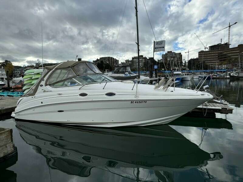 28ft Sea Ray Yacht For Sale