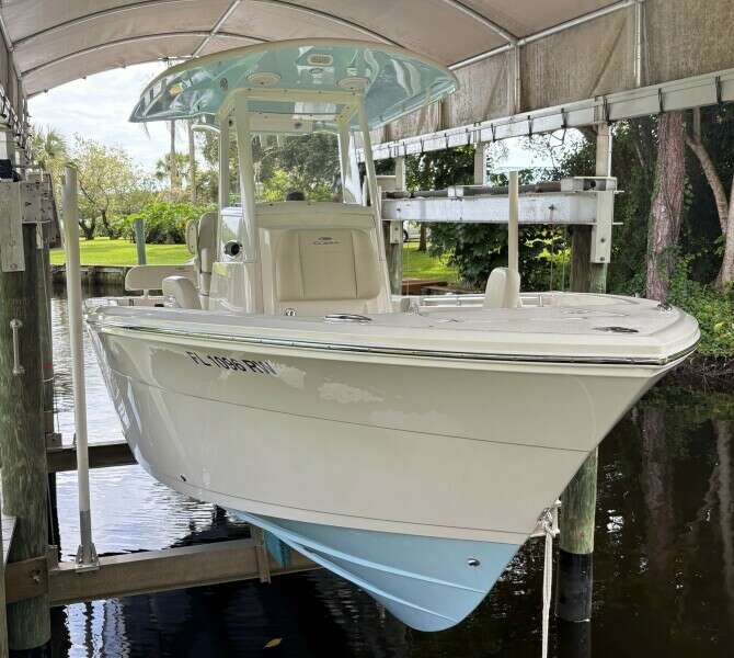 24ft Cobia Yacht For Sale