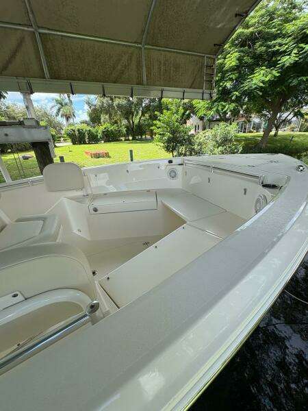 24ft Cobia Yacht For Sale