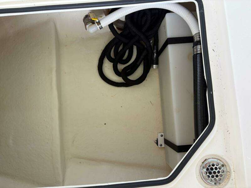 24ft Cobia Yacht For Sale