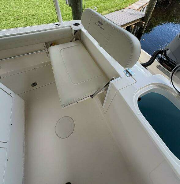 24ft Cobia Yacht For Sale