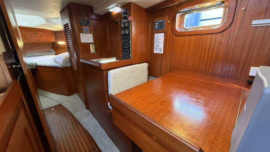 Dovka 34ft Hallberg Rassy Yacht For Sale