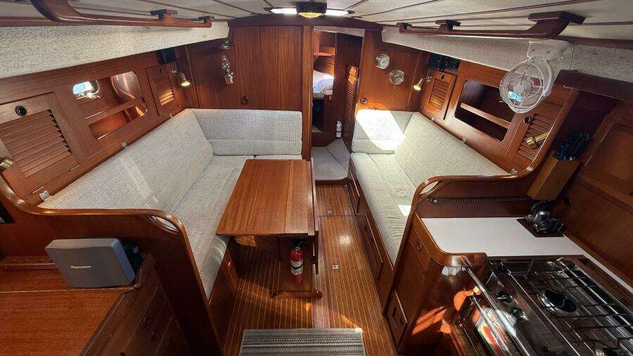 Dovka 34ft Hallberg Rassy Yacht For Sale