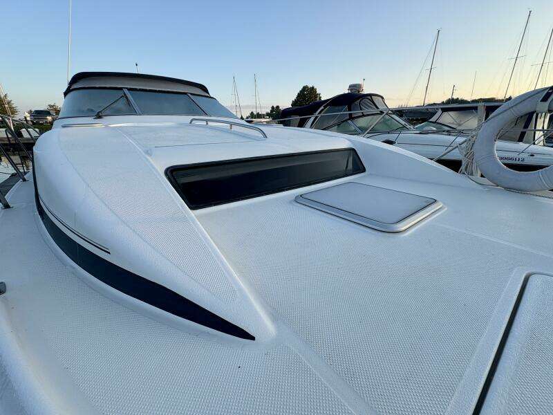 Next Weekend  32ft Bayliner Yacht For Sale