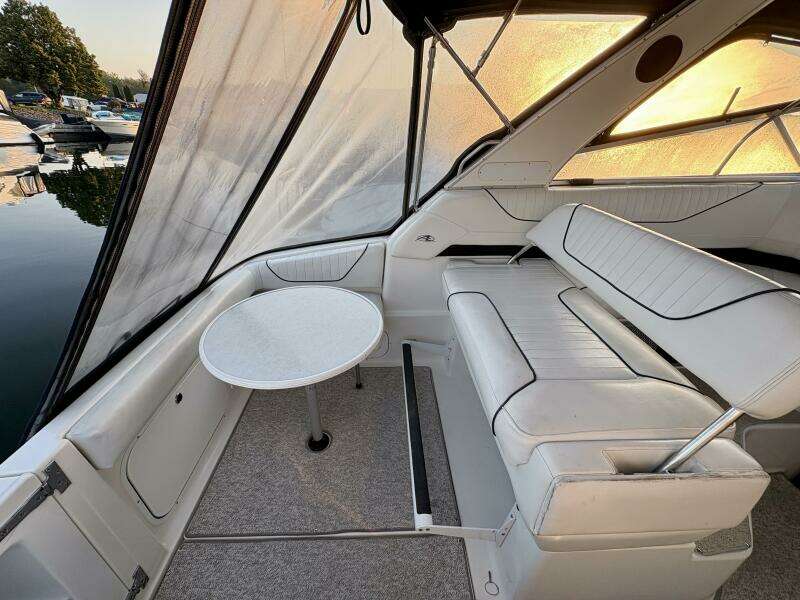 Next Weekend  32ft Bayliner Yacht For Sale
