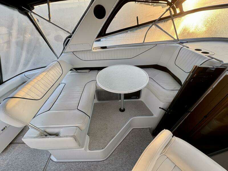 Next Weekend  32ft Bayliner Yacht For Sale
