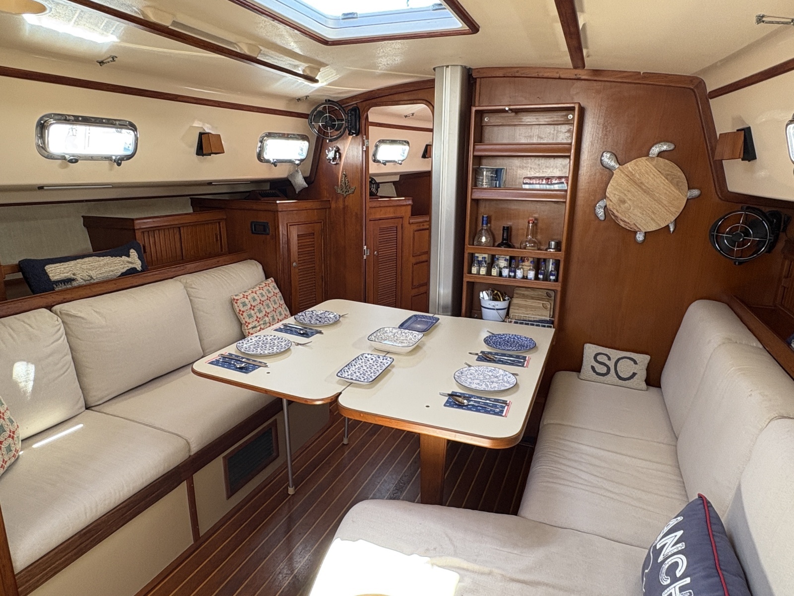 1995 Island Packet 40