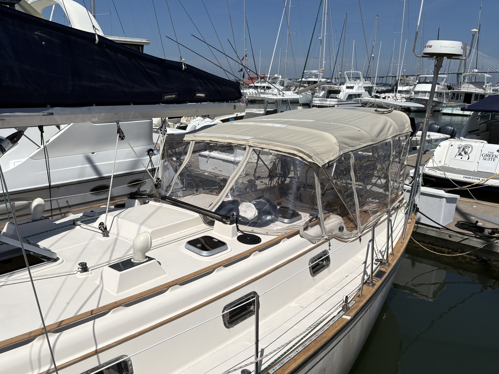 1995 Island Packet 40