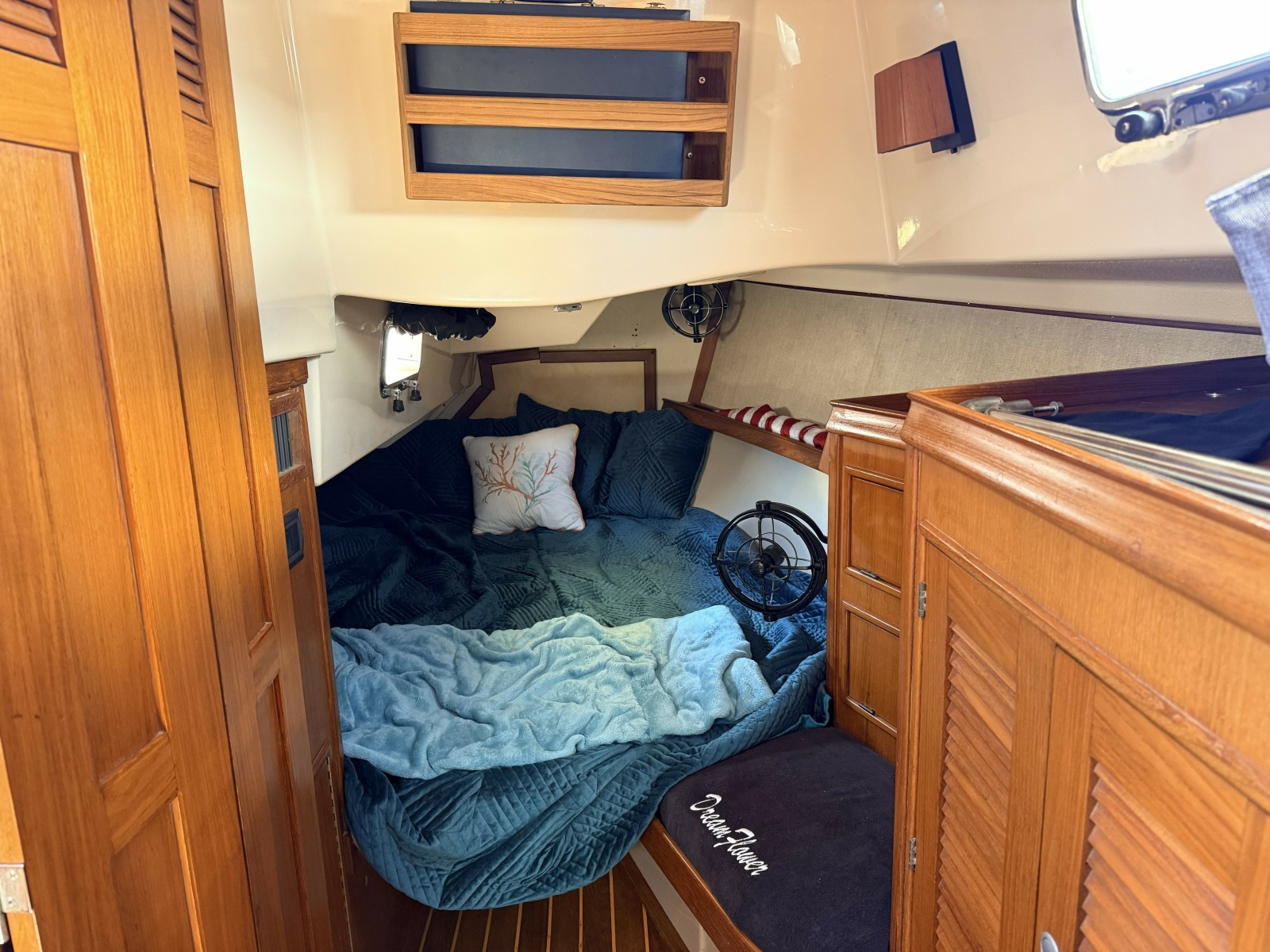 40' 1995 Island Packet 40
