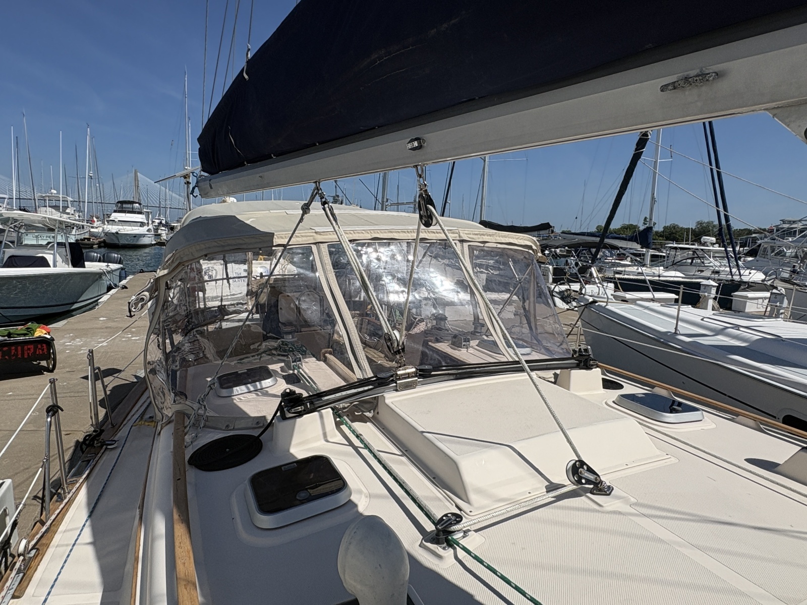 1995 Island Packet 40