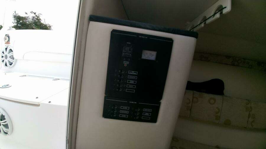 36ft Wellcraft Yacht For Sale