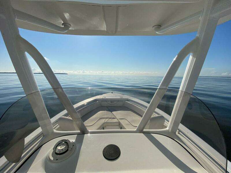 23ft Sea Hunt Yacht For Sale