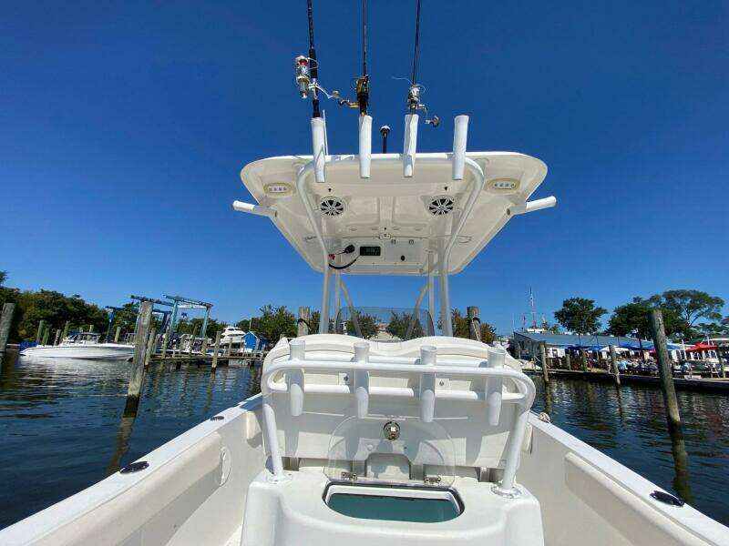 23ft Sea Hunt Yacht For Sale
