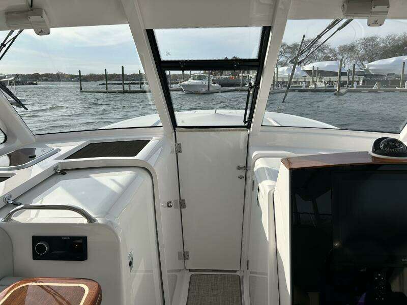 33ft Southport Yacht For Sale