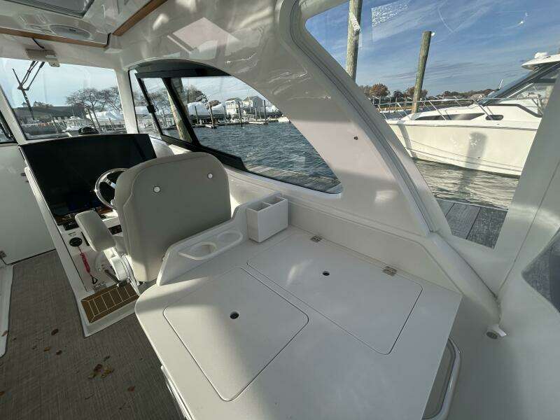 33ft Southport Yacht For Sale