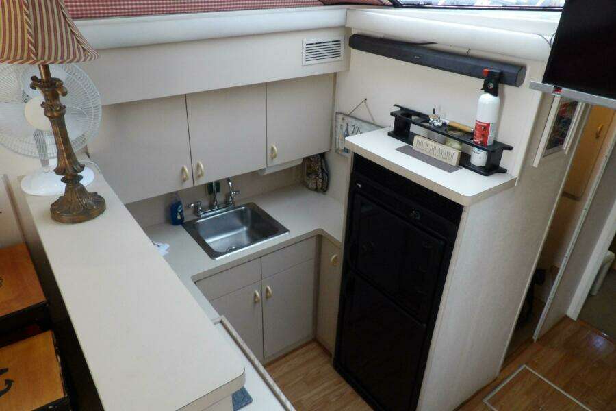 Slow Ride 41ft Silverton Yacht For Sale